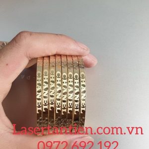 Khắc lên vàng bạc nữ trang bằng máy khắc kim loại mini 20w