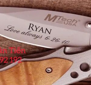 Khắc laser lên dao, khắc chữ lên dao kim loại