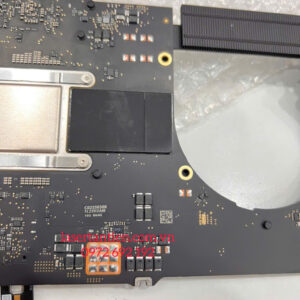 Khắc laser lên linh kiện điện tử tại Laser Tân Tiến