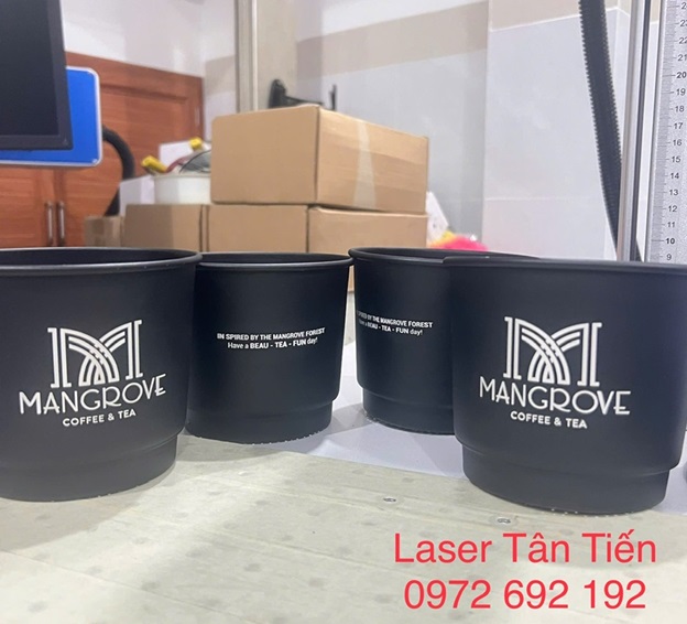 Khắc laser lên phin cà phê