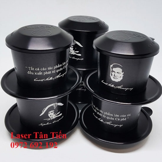 Khắc laser lên phin cà phê