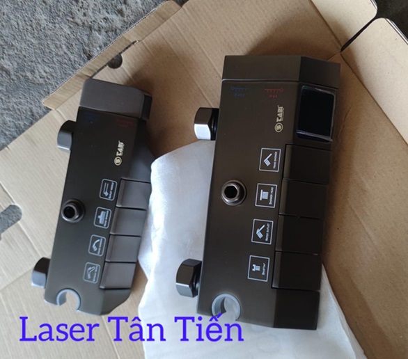 Khắc laser lên ổ điện, công tắc điện